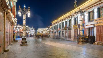 Barkhor Street
