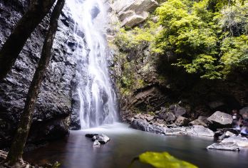 马峦山郊野公园一日游【登山徒步+农家乐+户外团建+赏瀑布】【趣味团建、登山徒步、地道农家乐】