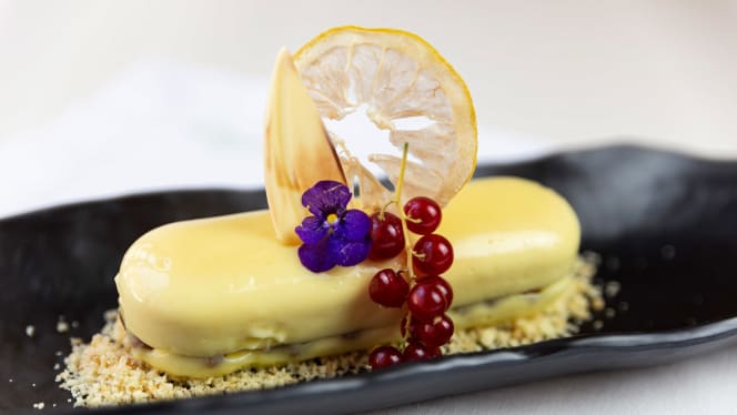 Ostuni Palace il BISTROT餐厅图片