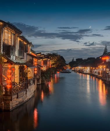 4D3N • Shanghai to Hangzhou — Suzhou Gardens, Wuzhen & Xitang Water Towns, West Lake & Song Dynasty Culture