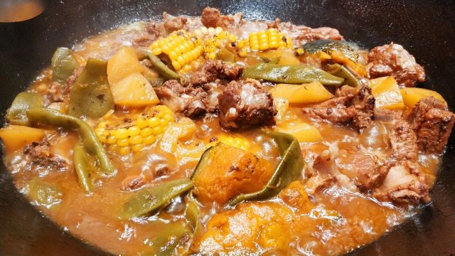 百一大地锅(群力店)