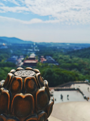 在拈花湾参悟禅道,在灵山脚下许个心愿