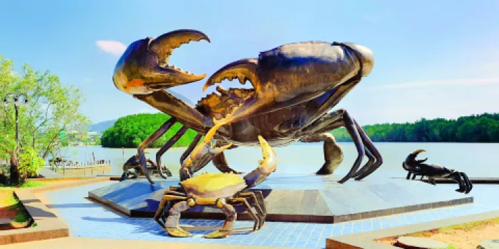 螃蟹雕像