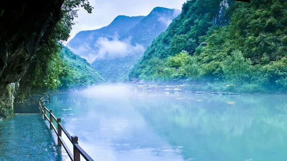 燕翔洞