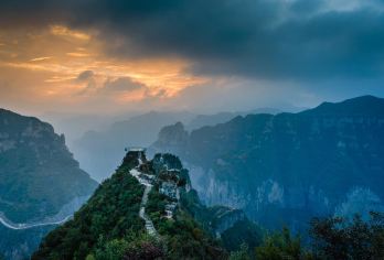 中国山西长治通天峡风景区一日游【长治出发通天峡1日游】【太行山之雄美的一条峡谷】