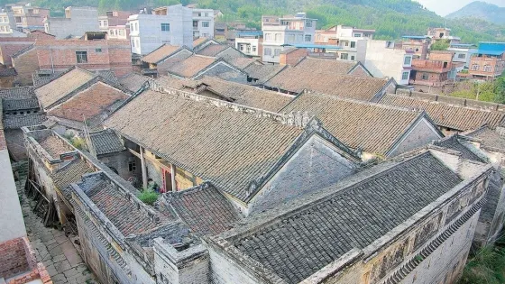 古燈村