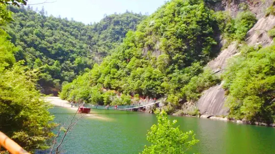大別山大峽谷風景區