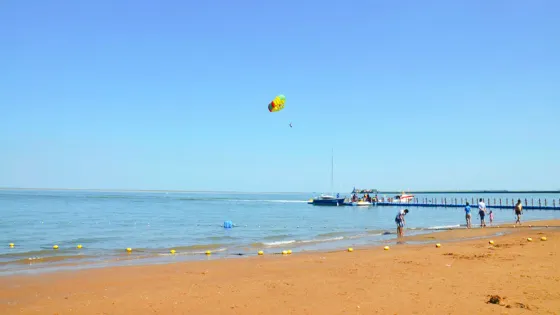 天津濱海大道沙灘公園