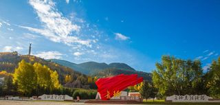 人间最美六月天，帮你解锁3种松潘旅行玩法，端午出游说走就走