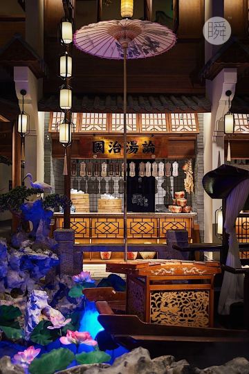 Gallery 4