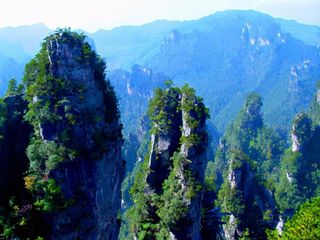 湖南旅游：张家界金鞭溪黄石寨揽胜（图）