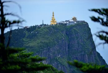 峨眉山全山纯玩一日游【观四面十方普贤、观云海、眺望雪山等自然奇观】