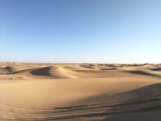 沙漠冲沙-迪拜-飞龙在天james