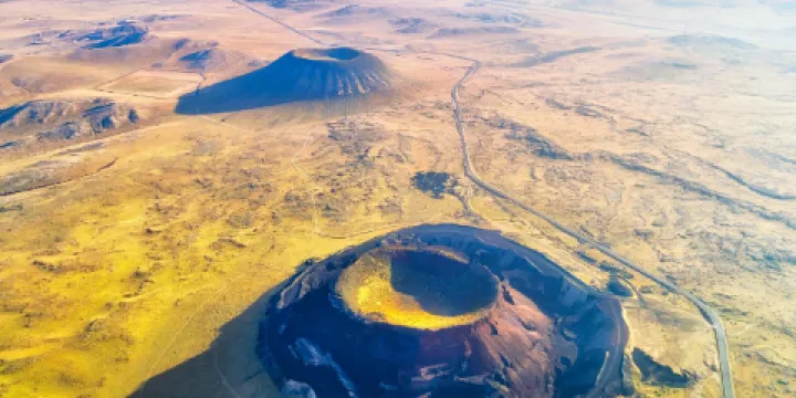 察哈爾火山博物館