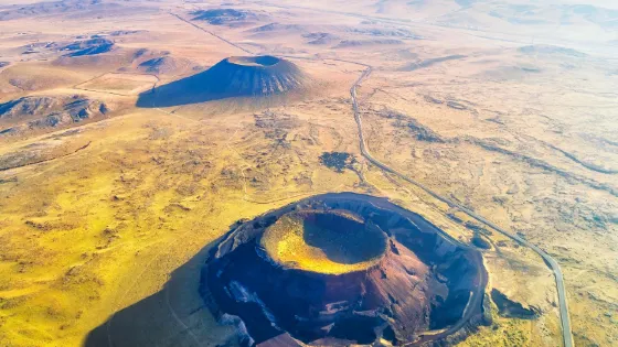 察哈爾火山博物館