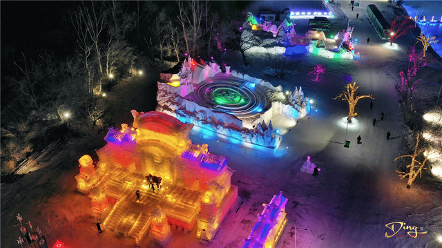 长春人的骄傲，冬季造的冰雪新天地，比哈尔滨冰雪大世界还大