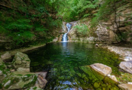 陕西西安太平国家森林公园一日游【自然风光/三环内上门接】【距西安44公里，咸阳60公里，总面积6085公顷。海拔在880米-3000米之间，冰晶顶3015米。】