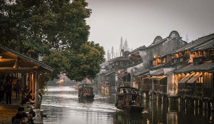Wuzhen and Surrounding Area (Historical allure, picturesque stays)