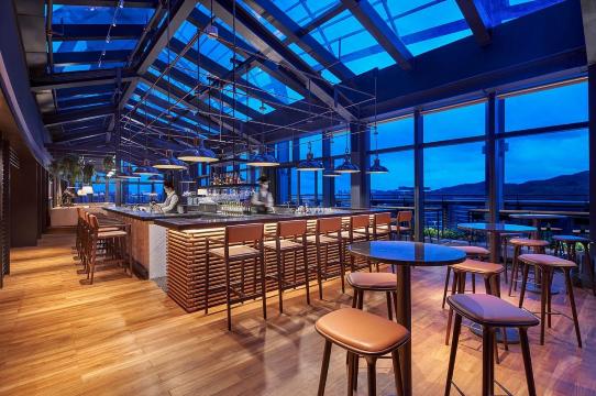 珠海横琴凯悦酒店·180渡天台酒吧