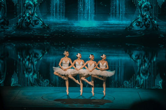 一部《千古情》,击中你心中的柔软,虎妹带你细品上海的古往今昔