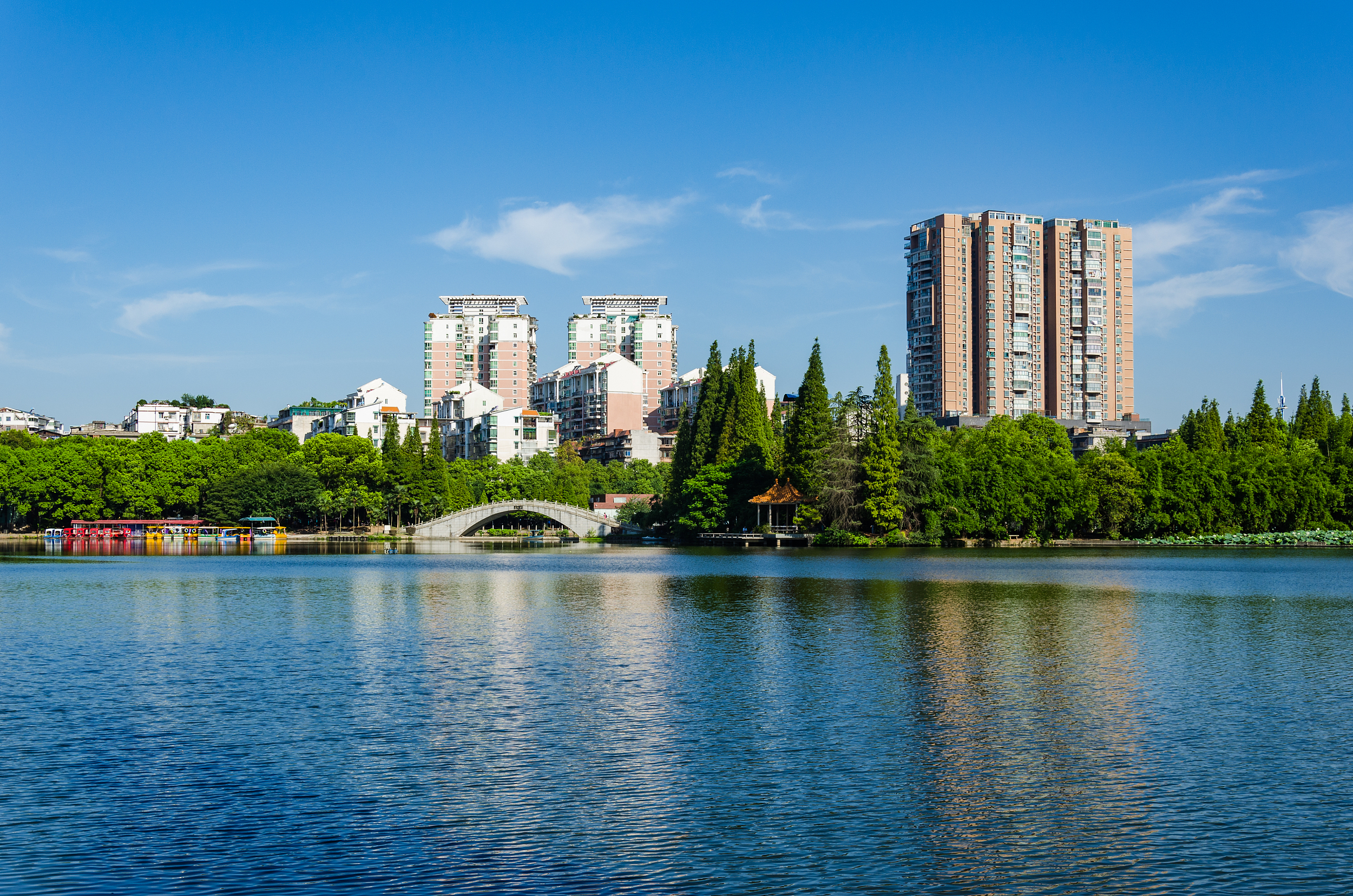 3-Day Hengyang Tour: Shigu Academy's ancient charm, Mount Hengshan's grandeur