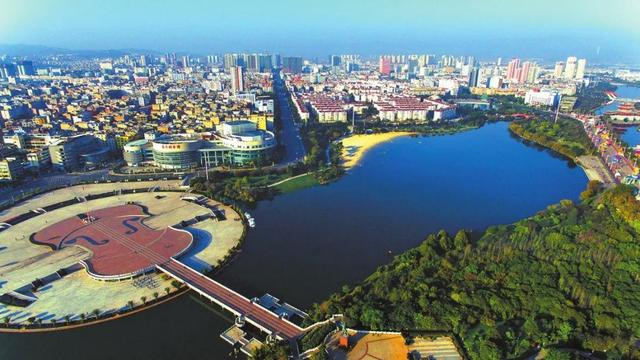 云南的一座城市——澄江，高原明珠——抚仙湖，究竟藏着多少秘密
