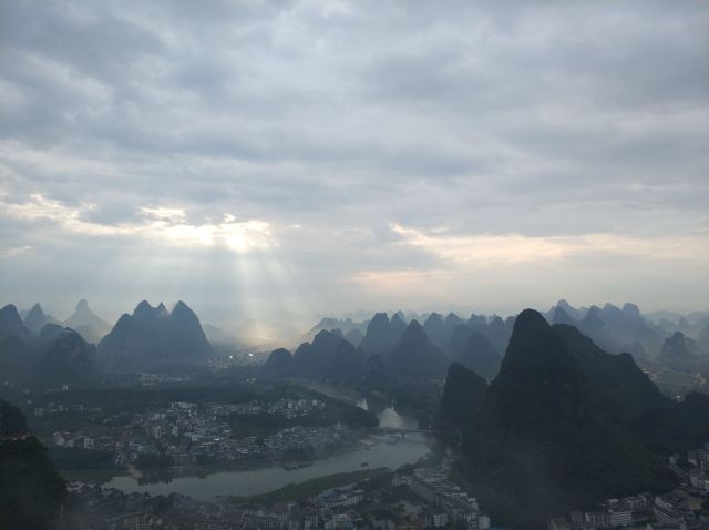 阳朔电视塔旅行图片 6