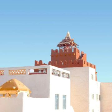 慕士塔格冰川公园+红其拉甫口岸+班迪尔蓝湖+白沙山-白沙湖景区+和田约特干故城+金湖杨国家森林公园9日8晚跟团游