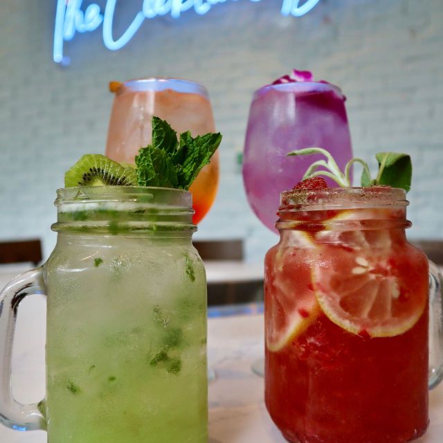 The Lola - Cocktail Lab & Eatery