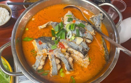 苗湘食府(暂时没有分店)