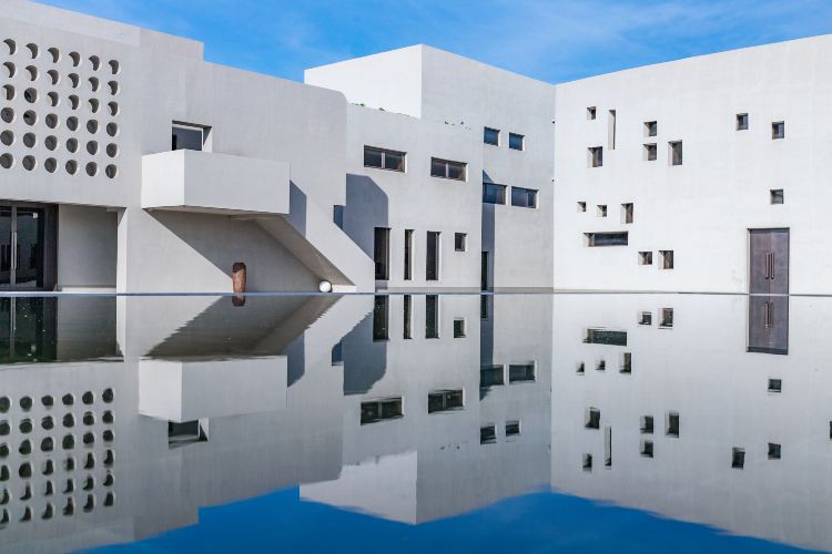 Gallery 3