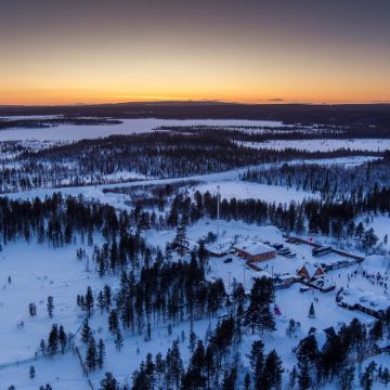 俄罗斯摩尔曼斯克4日3晚拼小团