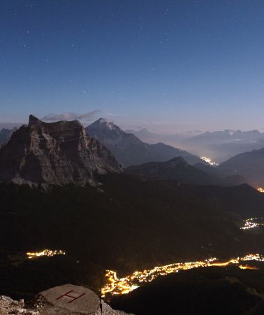 2D1N • Stepping out onto the streets of Milan, I encountered the breathtaking beauty of the Dolomites.