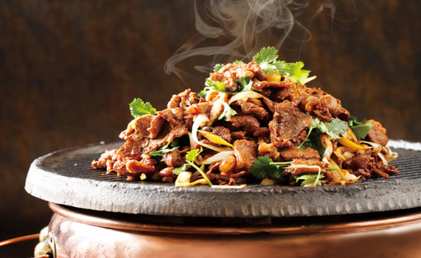 洪武·北平人家·烤鸭·新京菜(西关环岛店)