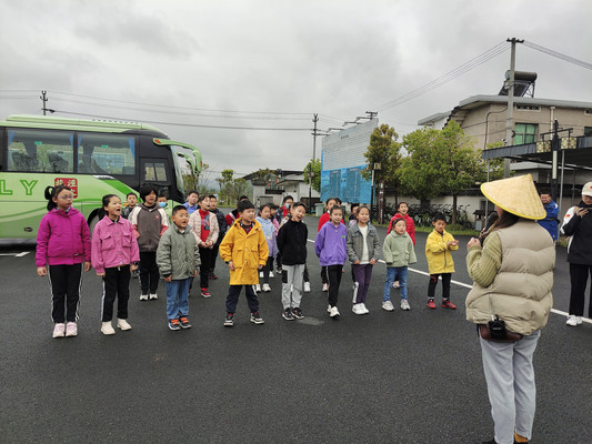 茶田拾春记