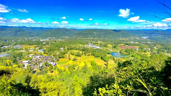 巴靈台旅遊風景區