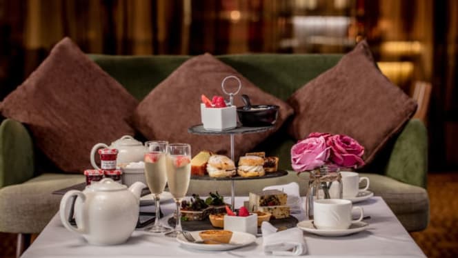 City 3 Restaurant at Hilton Leeds City