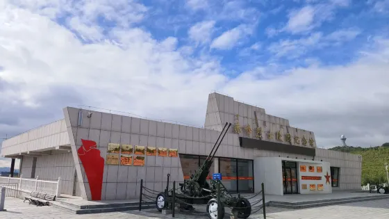 赤峯烈士陵園紀念館