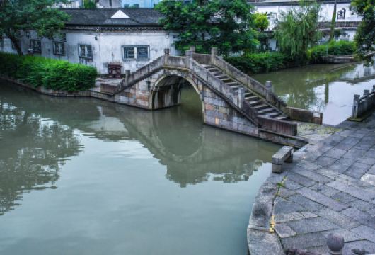 私家小团上门接送【佛山祖庙+醒狮表演+清晖园+逢简水乡】【私家旅行：一单一团，不拼客，专属旅行；品质服务：5座/7座车上门接送，专职司机护航】
