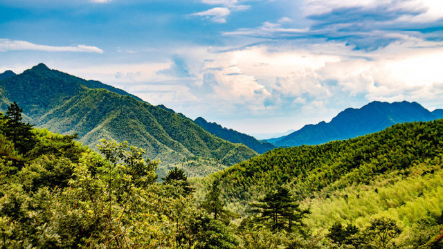 上饶|秀美五府山,酷暑清凉地,红色文化暖人心