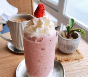 橘若咖啡民宿艺术馆(黄金海岸店)餐厅图片