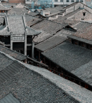 罗城游记图文-何建文：罗城老街上的孩子们