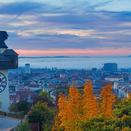 匈牙利布达佩斯+奥地利维也纳+捷克8日7晚私家团