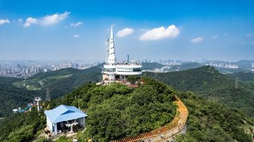 莲花山观景台