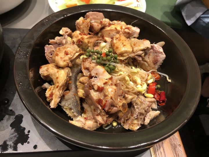 Big Mouth Republic Restaurant