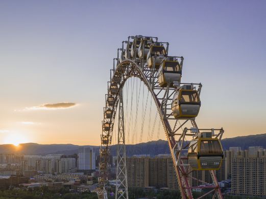 阿尔泰游乐园