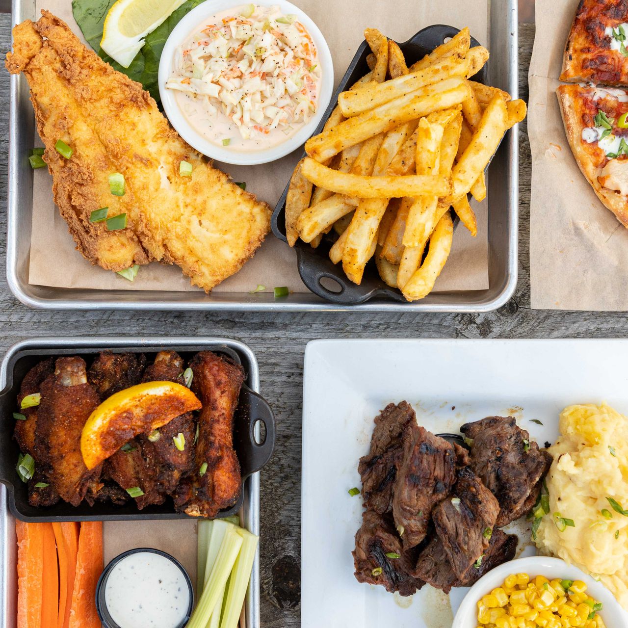 The Lodge Bar and Grill餐厅图片