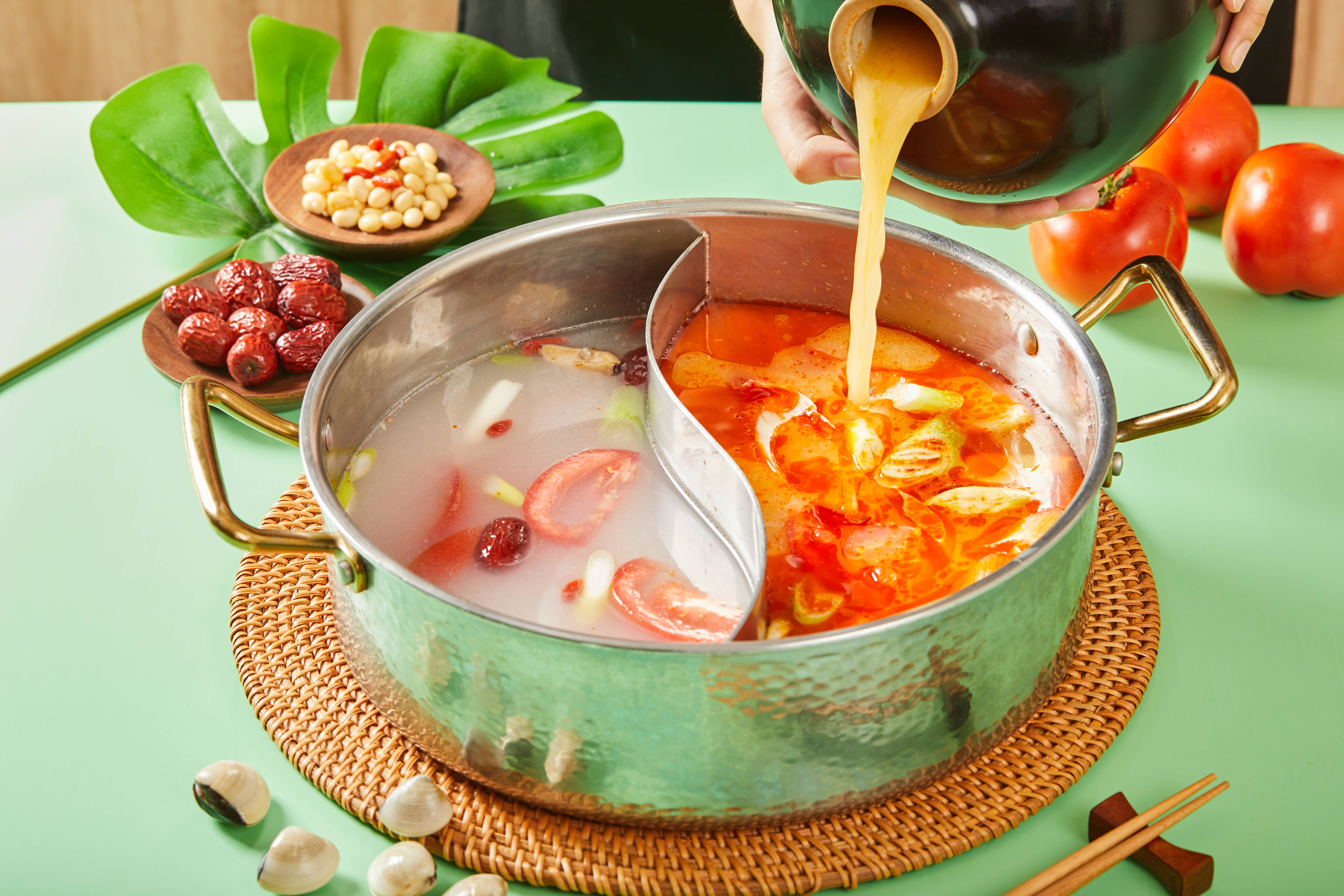 琼州糟粕醋·海南酸汤火锅(清水湾东榕环球美食店)餐厅图片