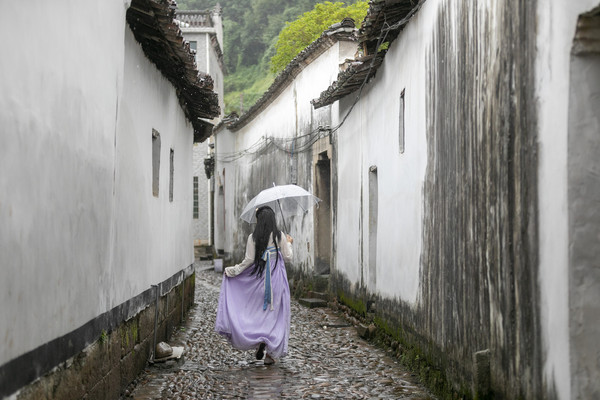 品河红茶,寻连四纸,去铅山过几天神仙日子