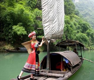 打卡宝藏酒店，宜昌情侣有福了，房间就能看到一线江景